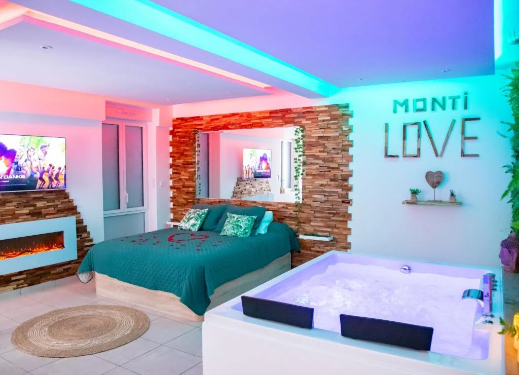 Le Monti-Love